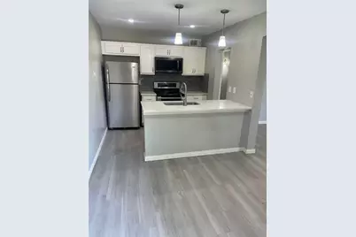 5826 Sandhurst Lane #C, Dallas, TX 75206 - Photo 5