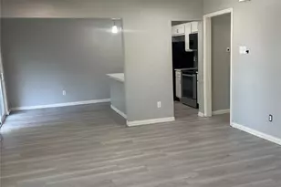 5826 Sandhurst Ln, Dallas, TX 75206 - Photo 3