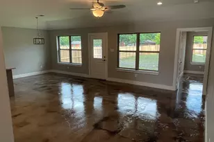 2213 N Hickory St, Sherman, TX 75092 - Photo 5