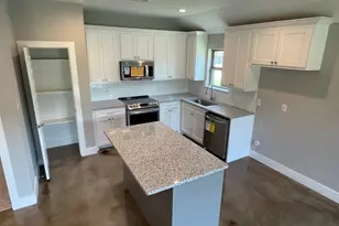 2213 N Hickory St, Sherman, TX 75092 - Photo 7