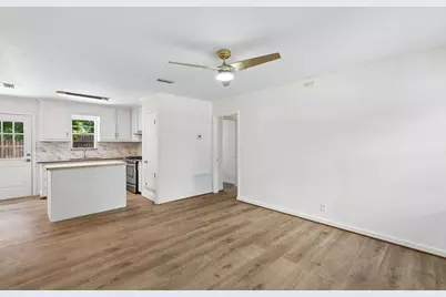 747 High School Drive, Seagoville, TX 75159 - Photo 11