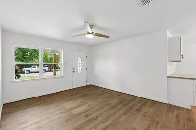 747 High School Drive, Seagoville, TX 75159 - Photo 9