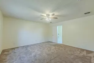 2415 Mallory Ln, Lancaster, TX 75134 - Photo 11