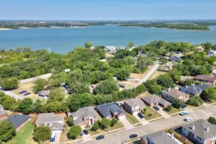 111 Faye Cir, Little Elm, TX 75068 - Photo 27