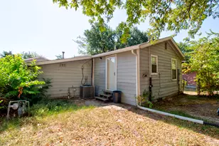 111 Faye Cir, Little Elm, TX 75068 - Photo 21