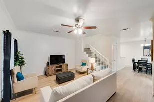 2332 Calendar Ct, Grand Prairie, TX 75050 - Photo 5