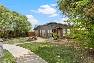 1706 Delaford Cir, Carrollton, TX 75007 - Photo 3