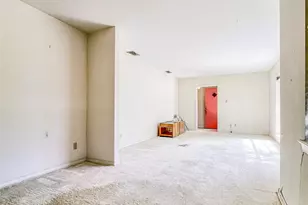 2706 Bois D'Arc St, Commerce, TX 75428 - Photo 3