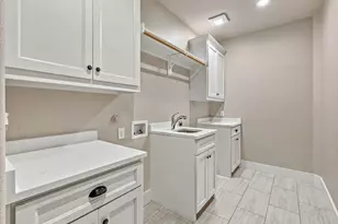 545 McKittrick Ct, Godley, TX 76044 - Photo 27