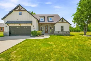 545 McKittrick Ct, Godley, TX 76044 - Photo 1