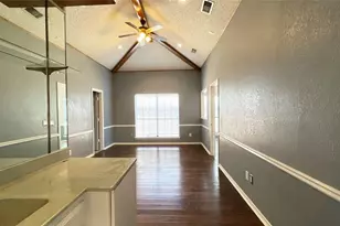 4023 Lawngate Dr, Dallas, TX 75287 - Photo 7