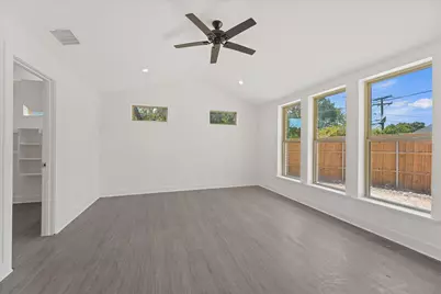 3792 Wenatche Drive, Dallas, TX 75233 - Photo 13
