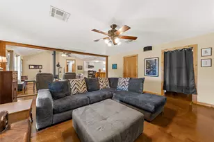 271 County Rd 3580, China Spring, TX 76633 - Photo 7