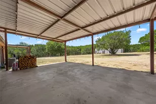 271 County Rd 3580, China Spring, TX 76633 - Photo 25