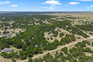 271 County Rd 3580, China Spring, TX 76633 - Photo 35