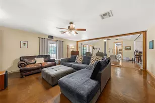271 County Rd 3580, China Spring, TX 76633 - Photo 9
