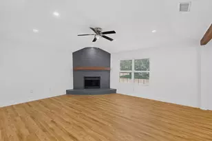 6000 Cool Springs Dr, Arlington, TX 76001 - Photo 13