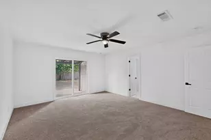 6000 Cool Springs Dr, Arlington, TX 76001 - Photo 17