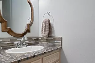 2542 Woodlake Dr, Abilene, TX 79606 - Photo 9