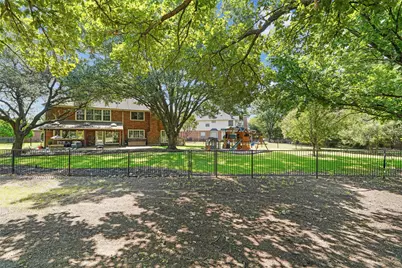 501 Palm Desert Drive, Garland, TX 75044 - Photo 31
