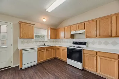 636 Canyon Place, DeSoto, TX 75115 - Photo 7