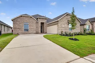4925 Angus Dr, Arlington, TX 76001 - Photo 1