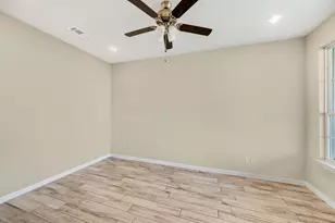107 Red Clf Ct, Rhome, TX 76078 - Photo 11