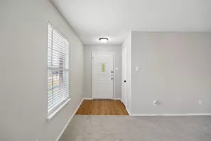 2609 Diver Ct, Fort Worth, TX 76119 - Photo 3
