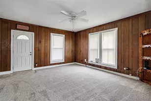 507 W Heard St, Cleburne, TX 76033 - Photo 5