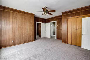 507 W Heard St, Cleburne, TX 76033 - Photo 13