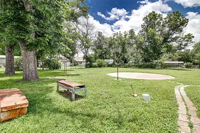 507 W Heard Street, Cleburne, TX 76033 - Photo 21