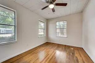 1001 S Carlton St, Ennis, TX 75119 - Photo 13