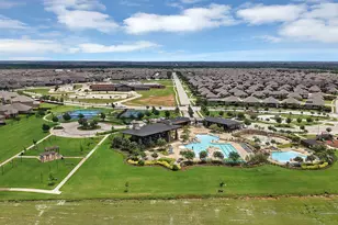 9720 Lariat Dr, Aubrey, TX 76227 - Photo 29