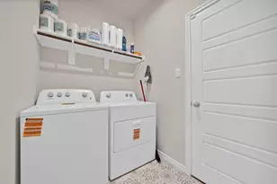 9720 Lariat Dr, Aubrey, TX 76227 - Photo 23