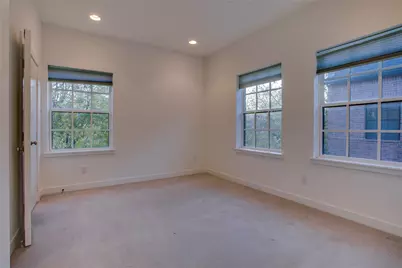602 Finley Court, Dallas, TX 75208 - Photo 9