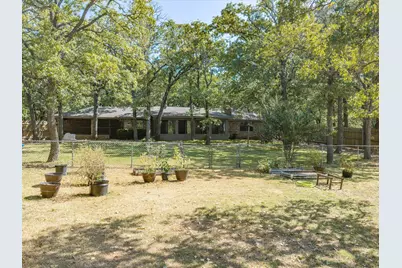 194 Pr 203, Bowie, TX 76230 - Photo 31