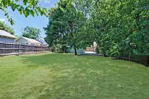 2704 College Ave, Fort Worth, TX 76110 - Photo 37