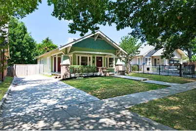 2704 College Avenue, Fort Worth, TX 76110 - Photo 1