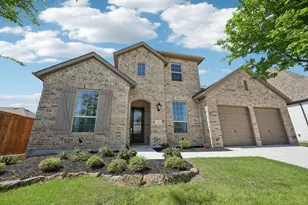4101 Hawthorn Dr, Aubrey, TX 76227 - Photo 1