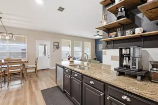 8228 Misty Water Dr, Fort Worth, TX 76131 - Photo 9