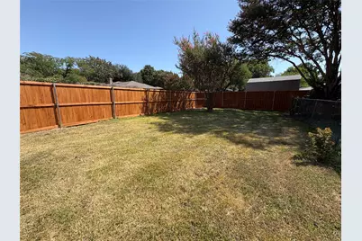 1025 Cloverdale Lane, DeSoto, TX 75115 - Photo 23