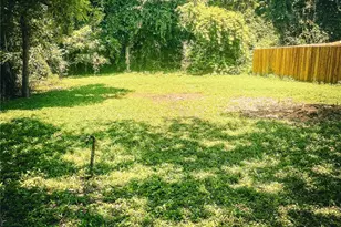 214 S Moore St, Dallas, TX 75203 - Photo 1