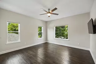 9847 Ontario Ln, Dallas, TX 75220 - Photo 25
