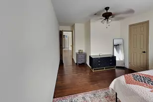 4705 Selkirk Dr, Fort Worth, TX 76109 - Photo 9