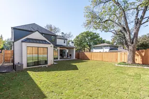 6903 La Vista Dr, Dallas, TX 75214 - Photo 33