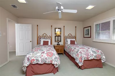619 Portofino Drive, Arlington, TX 76012 - Photo 21