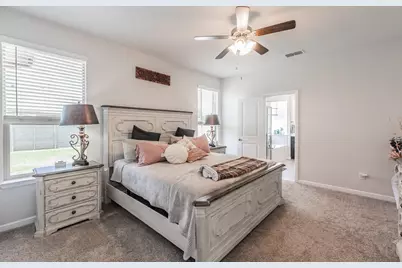 8901 Thompson Road, Argyle, TX 76226 - Photo 13
