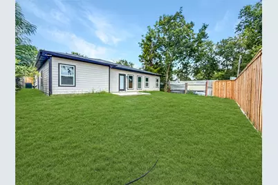 2130 Kathleen Avenue, Dallas, TX 75216 - Photo 31