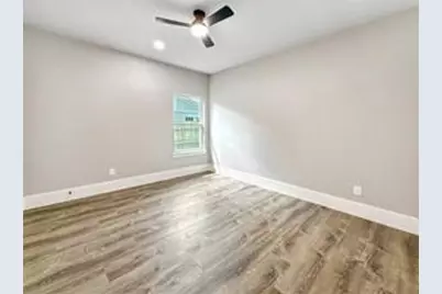 2130 Kathleen Avenue, Dallas, TX 75216 - Photo 15