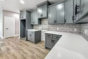 2130 Kathleen Ave, Dallas, TX 75216 - Photo 9